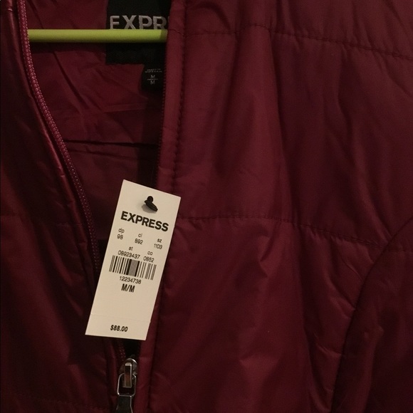 EXPRESS Nylon Vest 🔴 - Picture 4 of 5